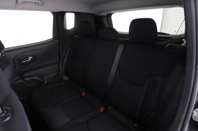 Jeep Renegade image 2