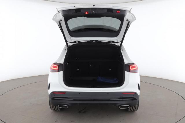 Mercedes Benz Gla image 4