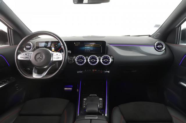 Mercedes Benz Gla image 1