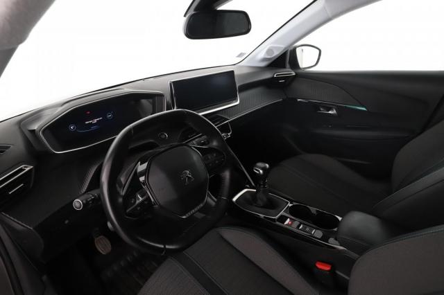 Peugeot 208 image 3