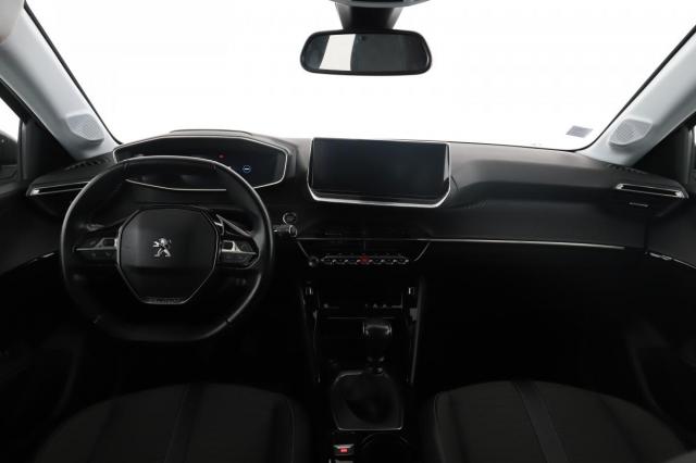 Peugeot 208 image 7
