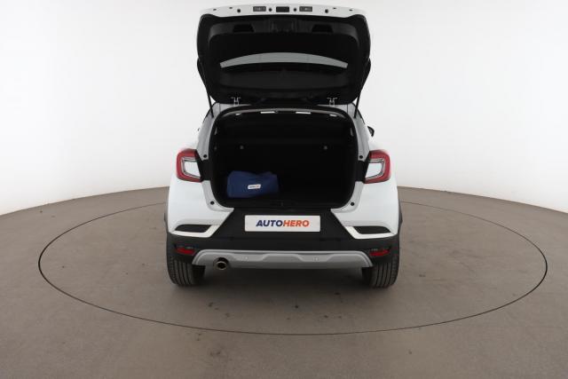 Renault Captur image 6