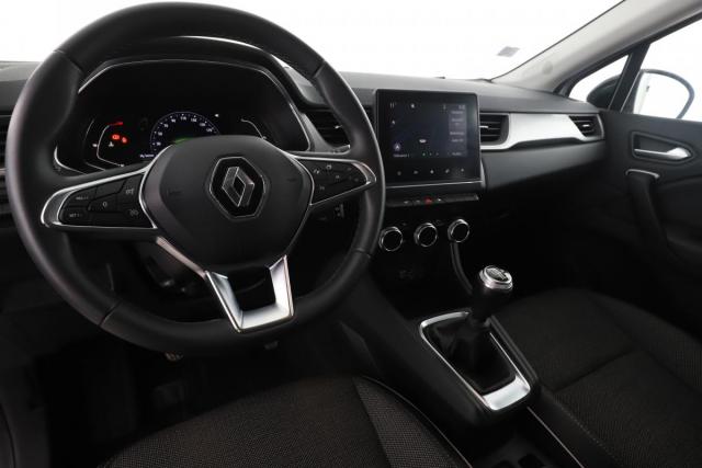 Renault Captur image 9