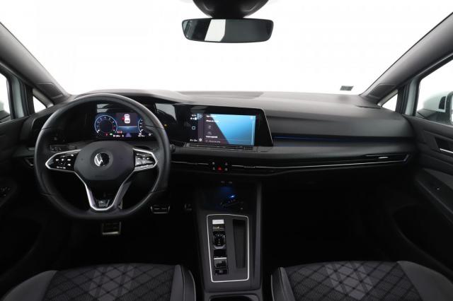Volkswagen Golf image 8