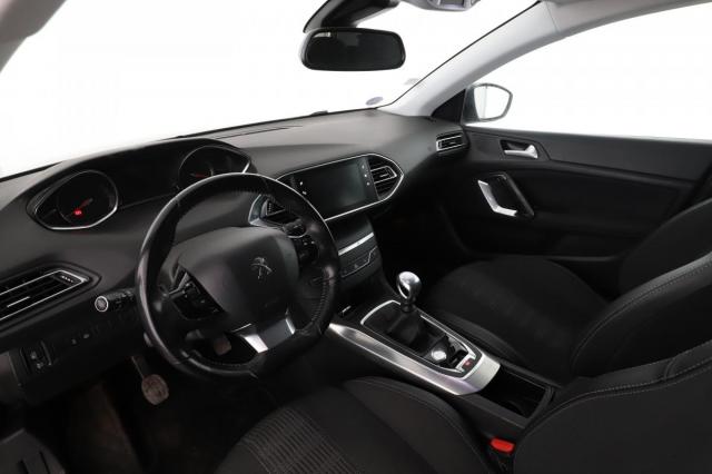 Peugeot 308 image 6