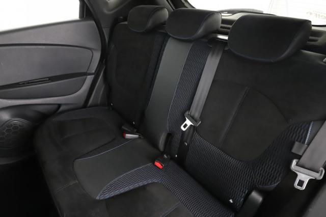 Renault Captur image 1