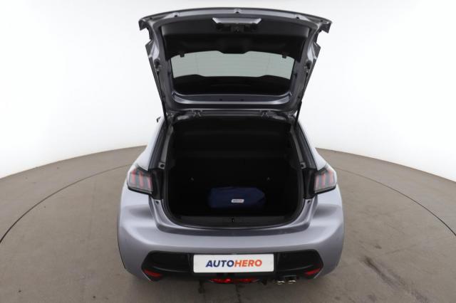 Peugeot 208 image 2