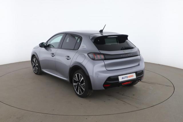 Peugeot 208 image 3