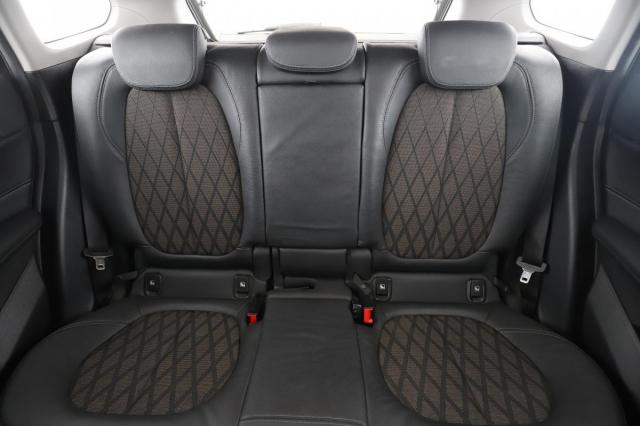 Bmw X1 image 7
