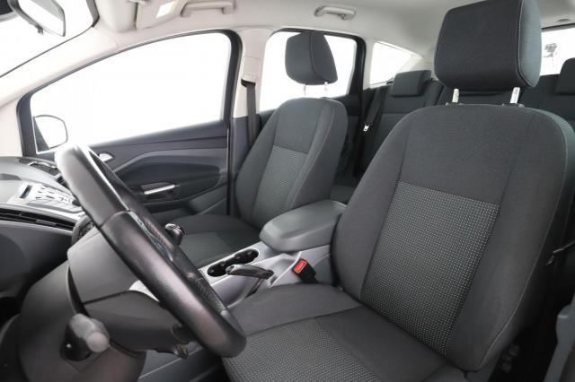 Ford C-Max image 7