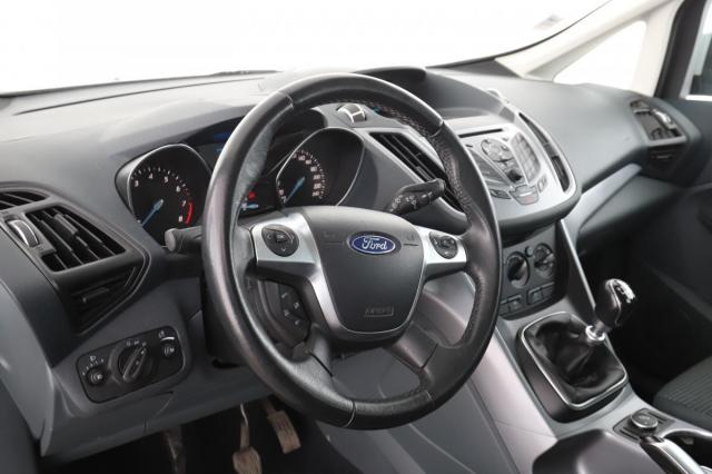 Ford C-Max image 2