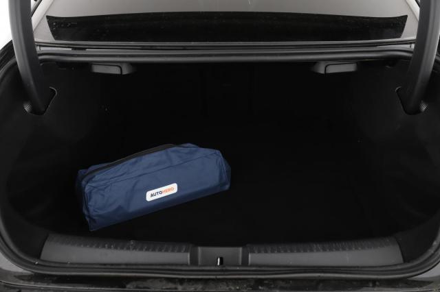 Mercedes Benz Cla image 1