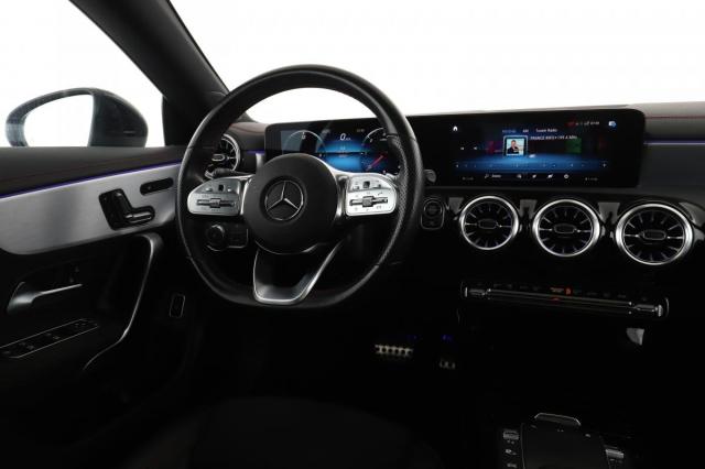 Mercedes Benz Cla image 4