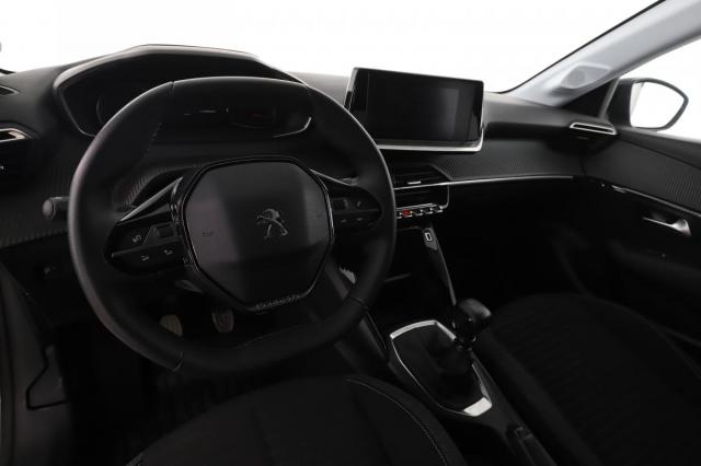 Peugeot 208 image 5