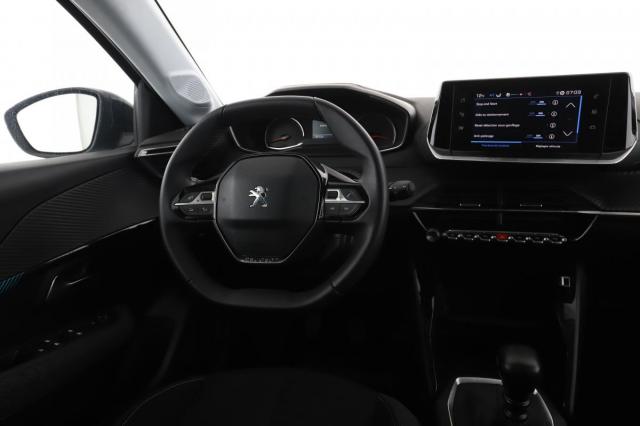 Peugeot 208 image 3