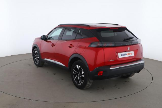 Peugeot 2008 image 2