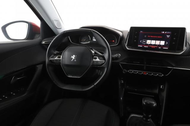 Peugeot 2008 image 3