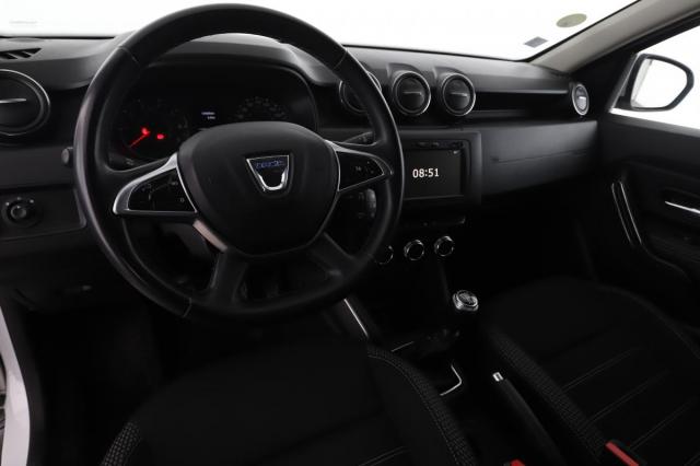 Dacia Duster image 1