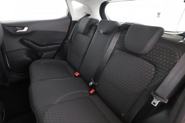 Ford Fiesta image 5