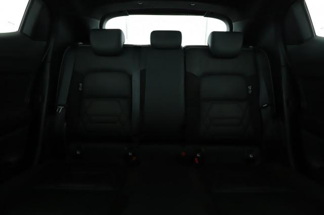 Nissan Juke image 4