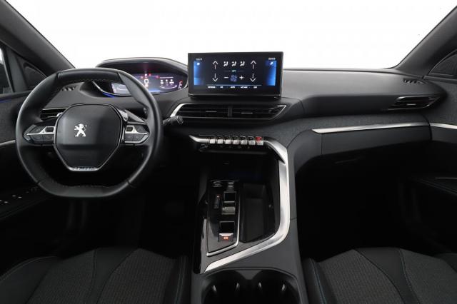 Peugeot 3008 image 8