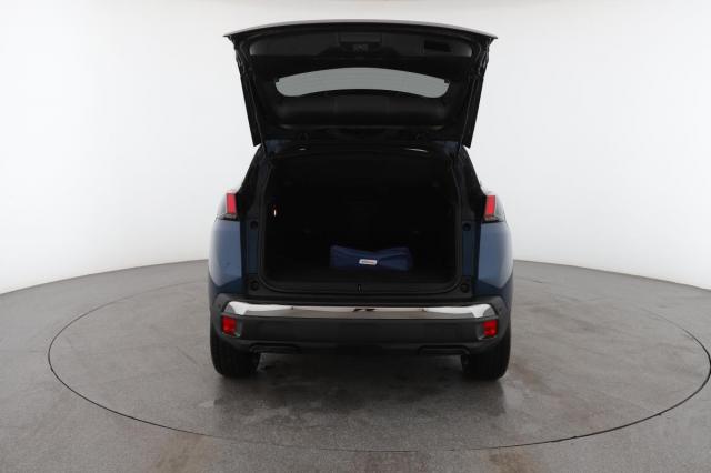 Peugeot 3008 image 2