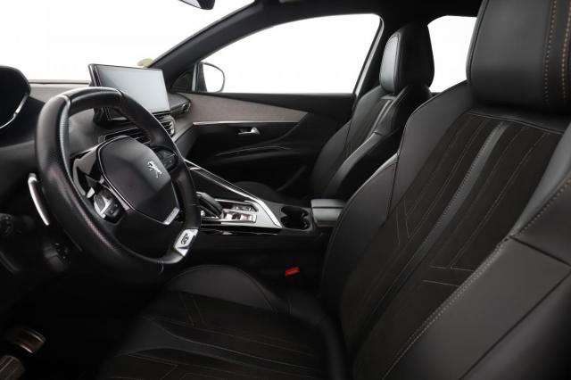 Peugeot 3008 image 3