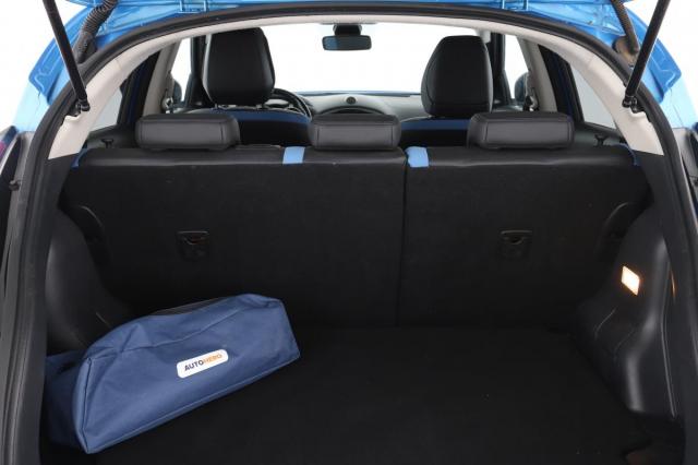 Nissan Juke image 4
