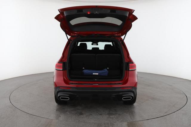 Mercedes Benz Glb image 7
