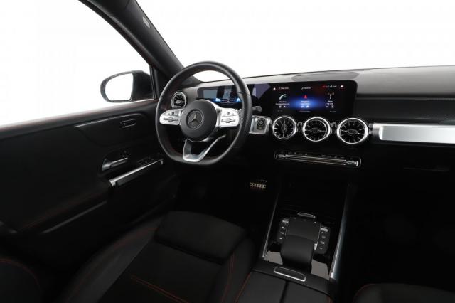 Mercedes Benz Glb image 1