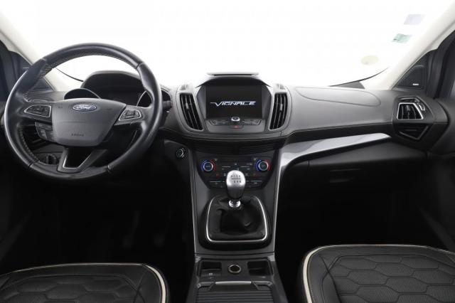 Ford Kuga image 8