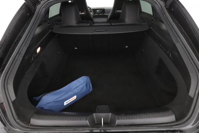 Mercedes Benz Cla Shooting Brake image 9