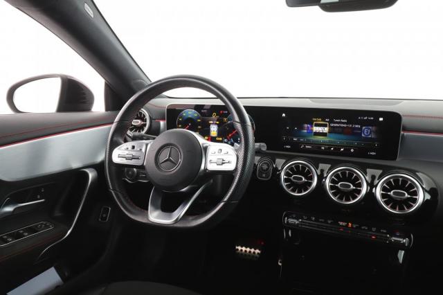 Mercedes Benz Cla Shooting Brake image 8