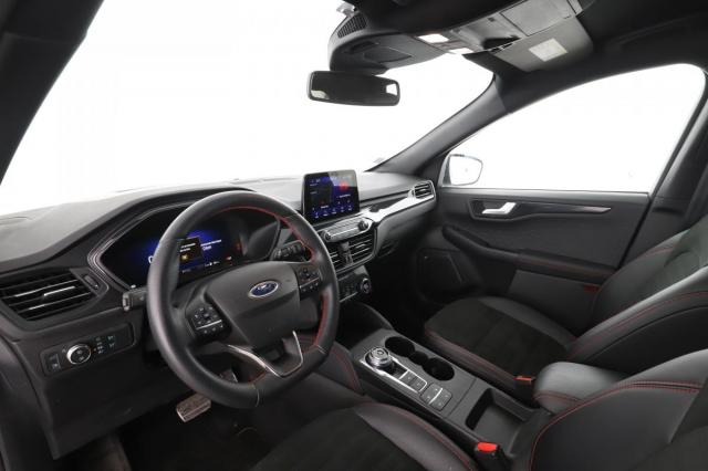 Ford Kuga image 5