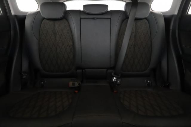Bmw X1 image 7