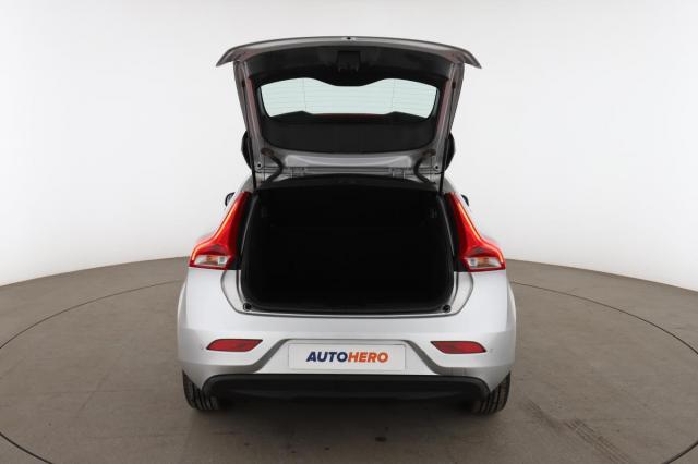 Volvo V40 image 3