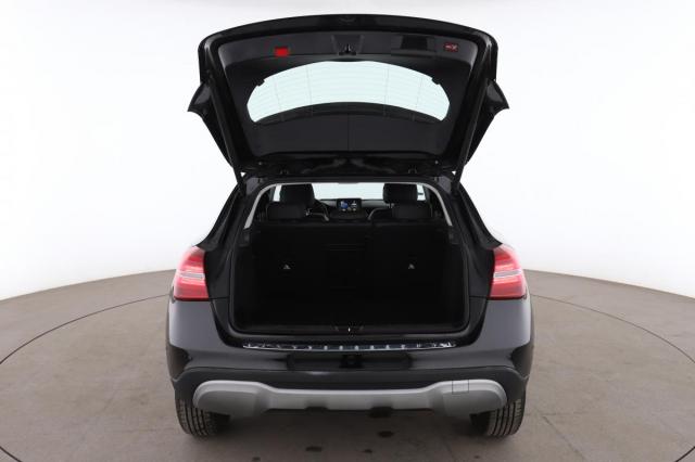Mercedes Benz Gla image 6