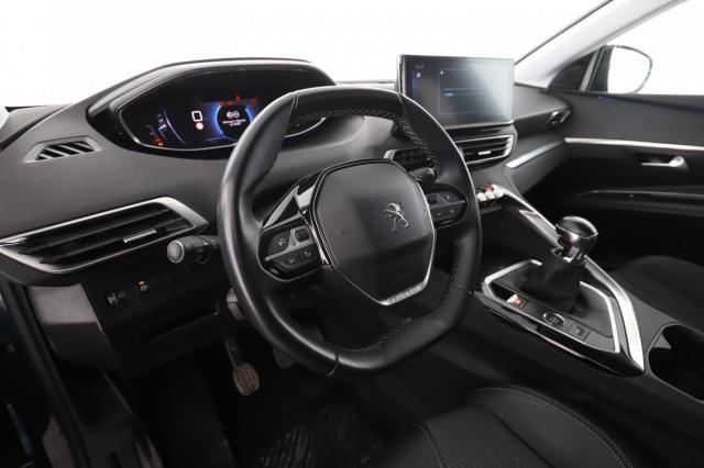 Peugeot 2008 image 9