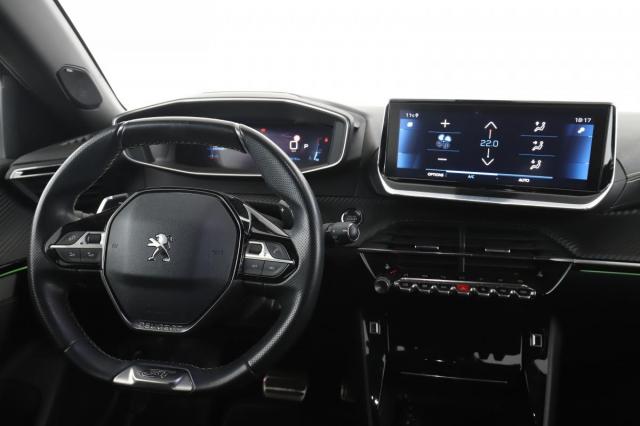 Peugeot 2008 image 3