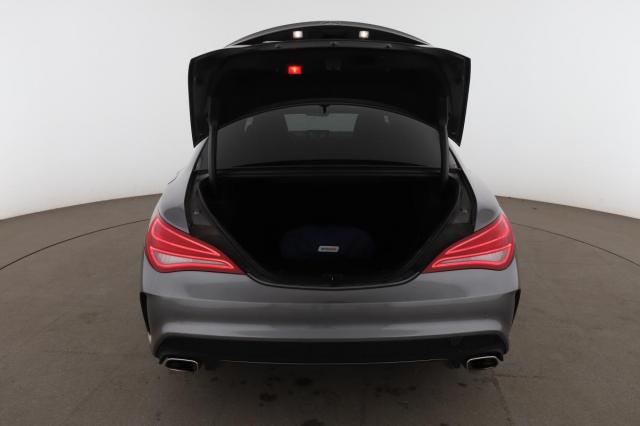 Mercedes Benz Cla image 1