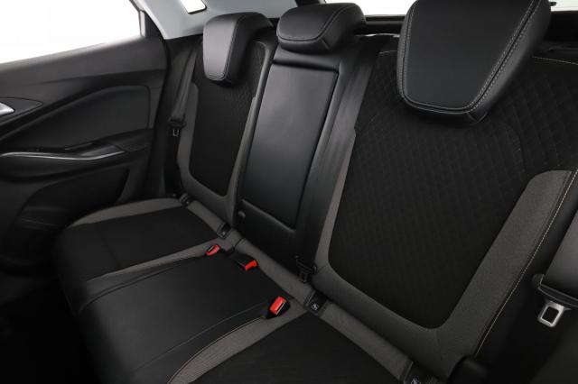 Opel Grandland X image 2