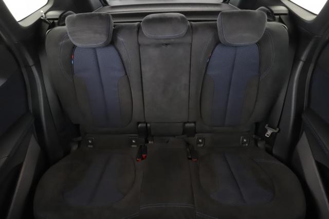 Bmw X1 image 2