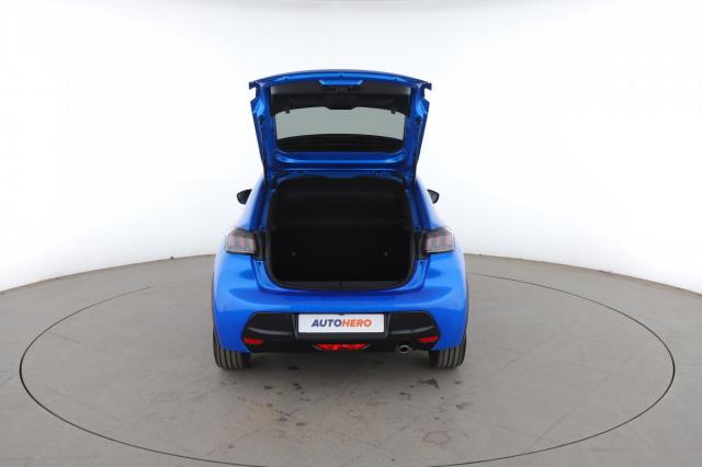 Peugeot 208 image 9
