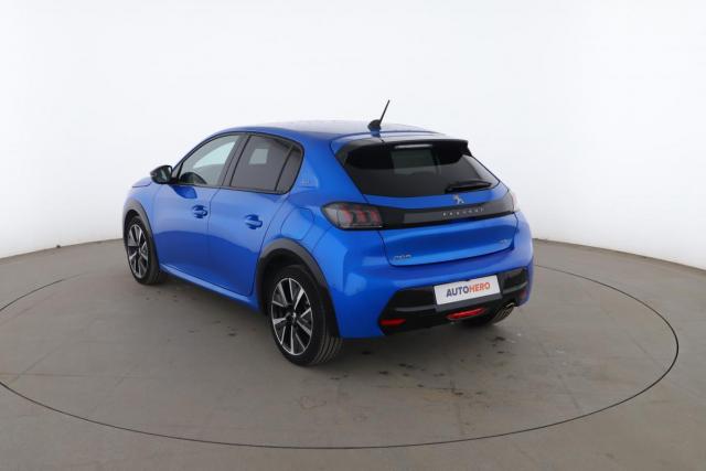 Peugeot 208 image 3