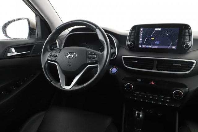 Hyundai Tucson image 3