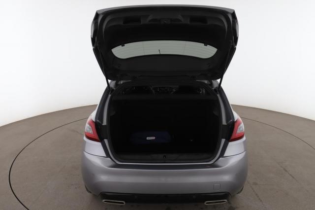 Peugeot 308 image 8