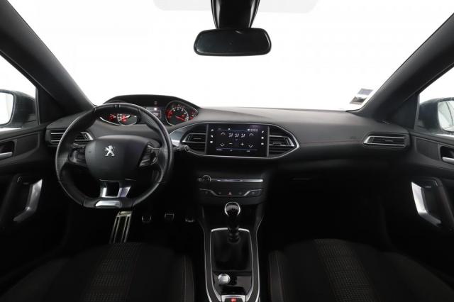 Peugeot 308 image 3