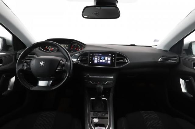 Peugeot 308 image 2