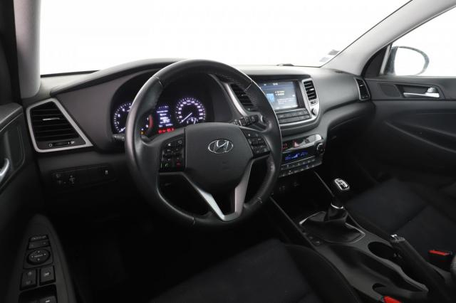 Hyundai Tucson image 8
