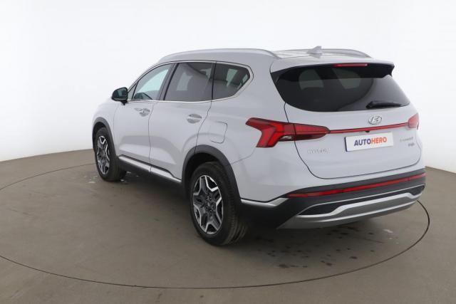Hyundai Santa Fe image 9